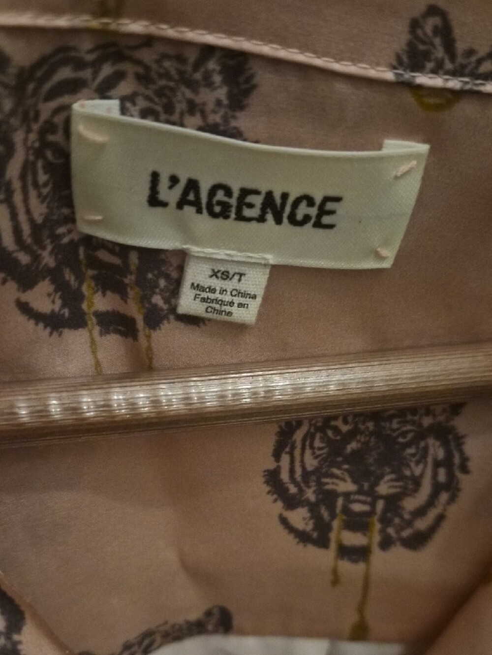 L'AGENCE Pink Tiger-Print Button-Down Blouse - Picture 2 of 6